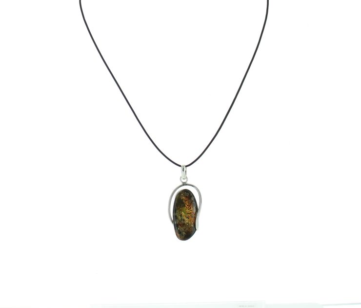 A photo of the 925 Sterling Silver Amber Pendant product