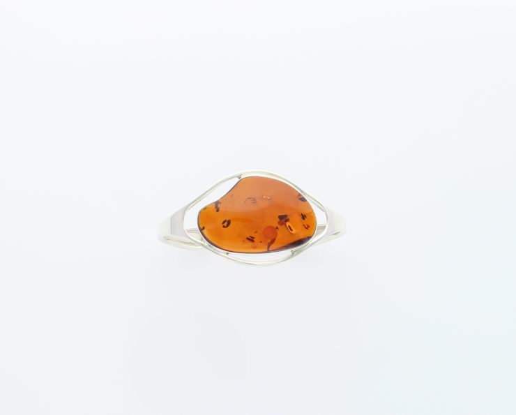 A photo of the 925 Sterling Silver Amber product