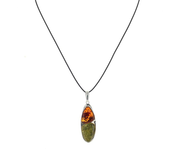 A photo of the 925 Sterling Silver Amber Pendant product