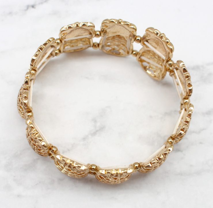 A photo of the Pretty Pineapple Bracelet product