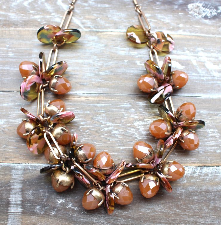 A photo of the Bead Blast Necklace product