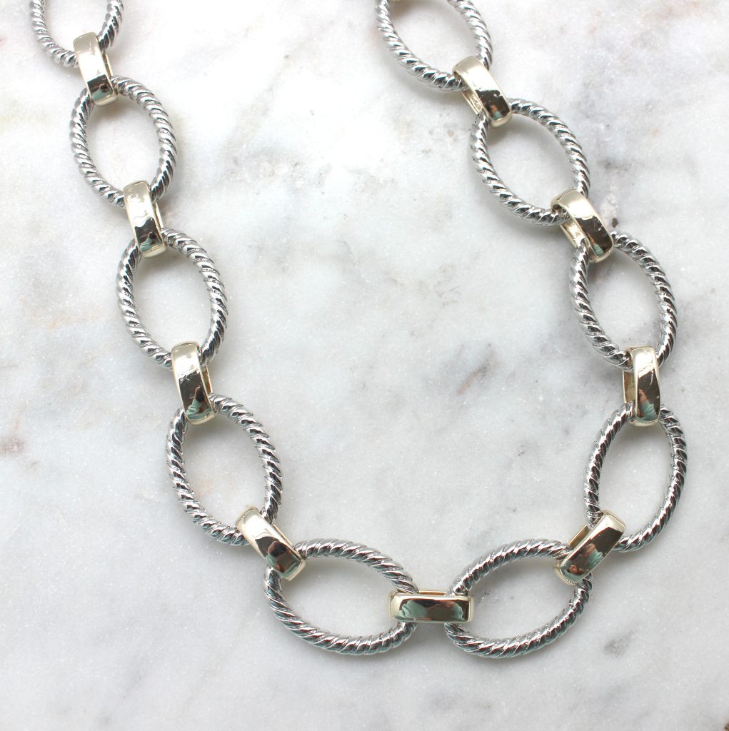 Braided Oval Chain Link Necklace - Best of Everything | Online Shopping