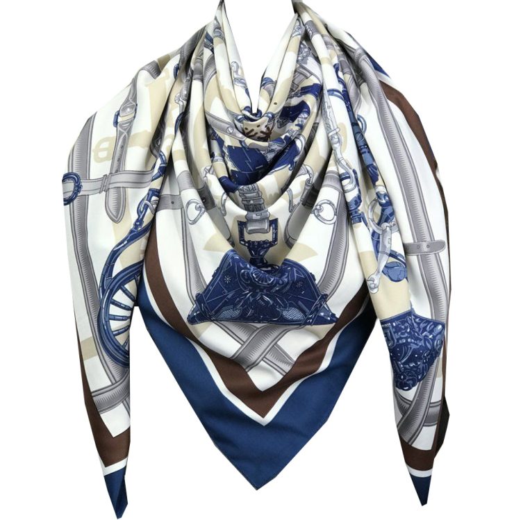 A photo of the Chain Maze Scarf in Blue product