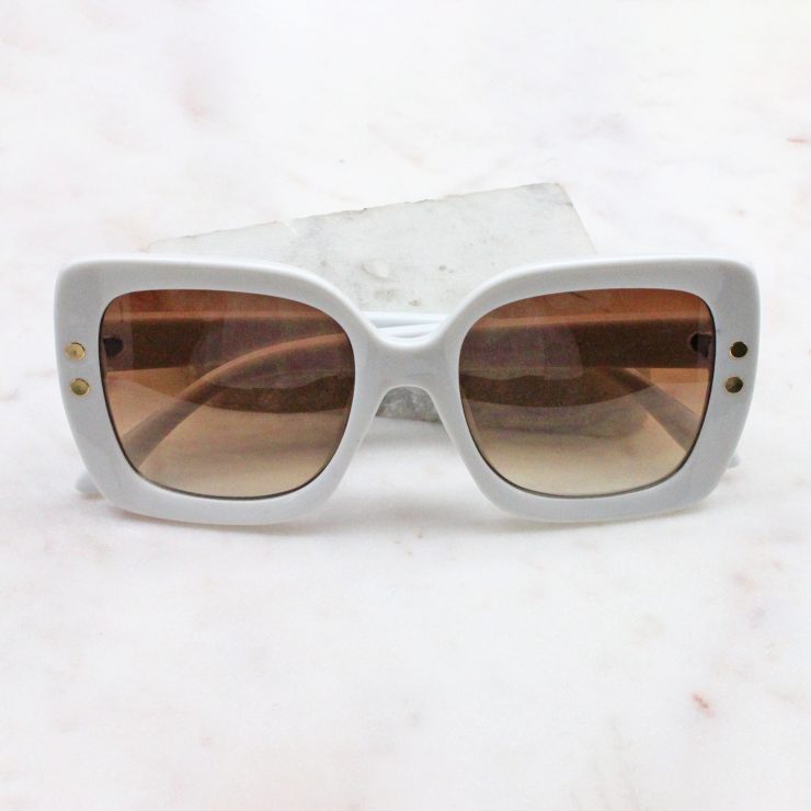 A photo of the Shade Seeker Sunglasses In White product