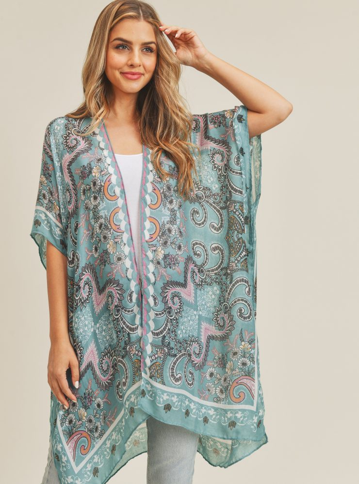 A photo of the Teal Paisley Kimono product