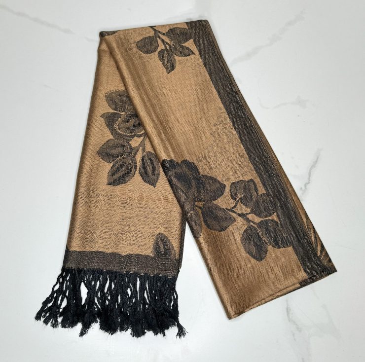 A photo of the Rosalia Pashmina in Tan product