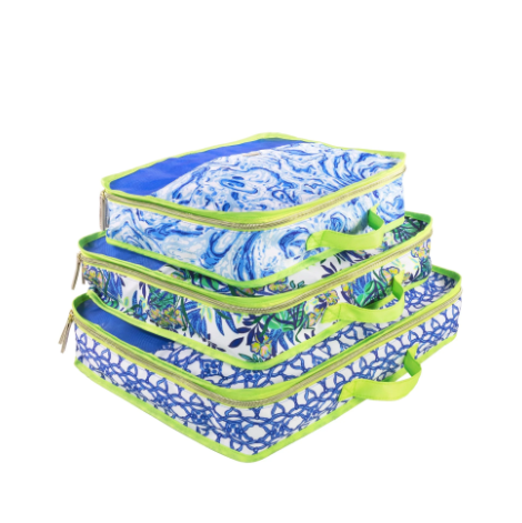 A photo of the Lilly Pulitzer Packing Cubes product